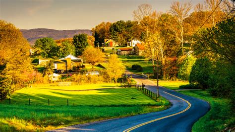 The 15 Most Charming Small Towns in West Virginia.
